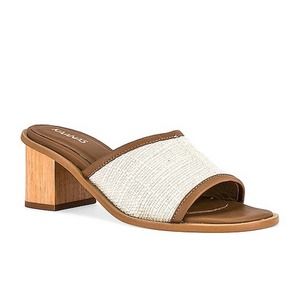 NEW KAANAS Mompox Ivory Linen Heel Size 6